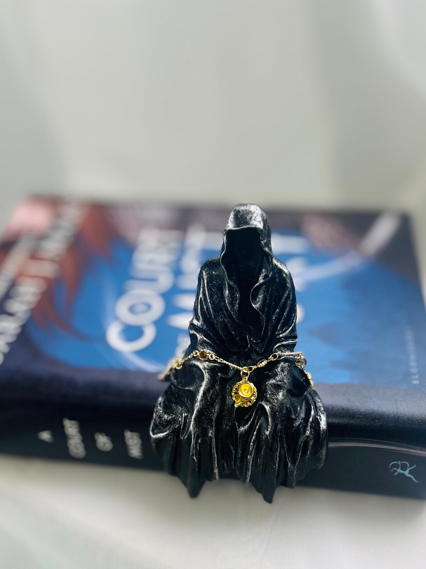 A Court of Mist and Fury Bracelet