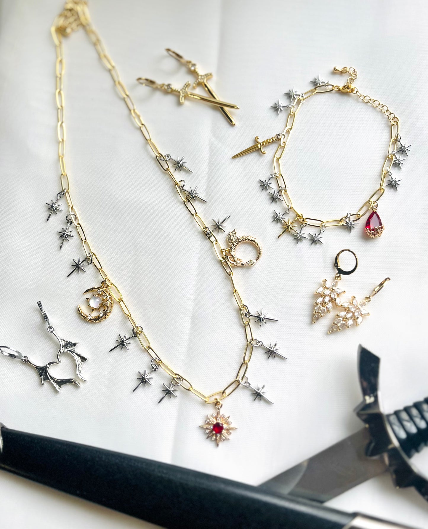 Manon "The Thirteen" Necklace