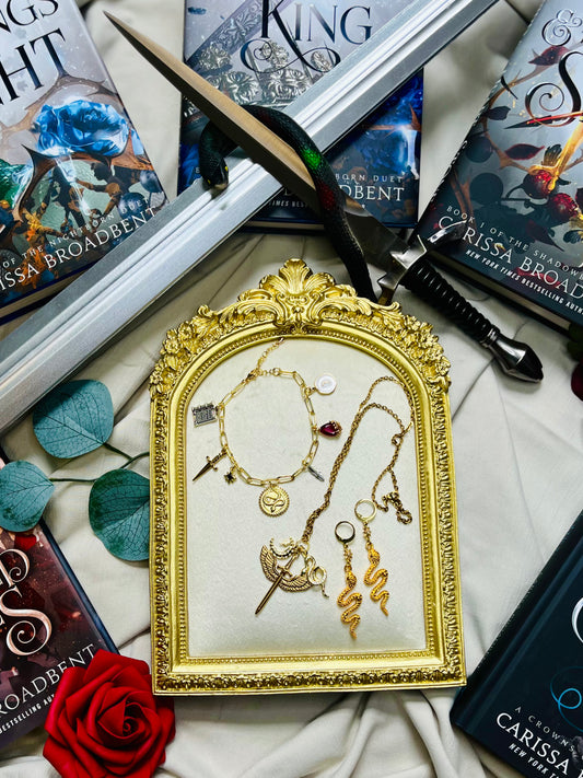 Crowns of Nyaxia Cluster Necklace