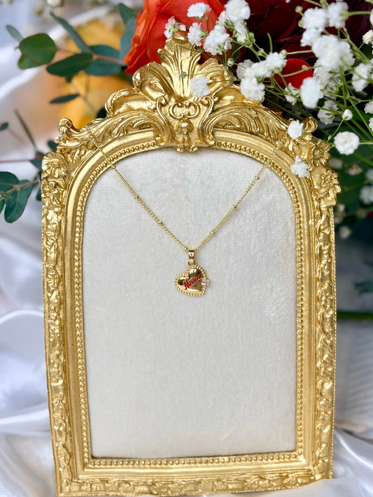 Mama Necklace
